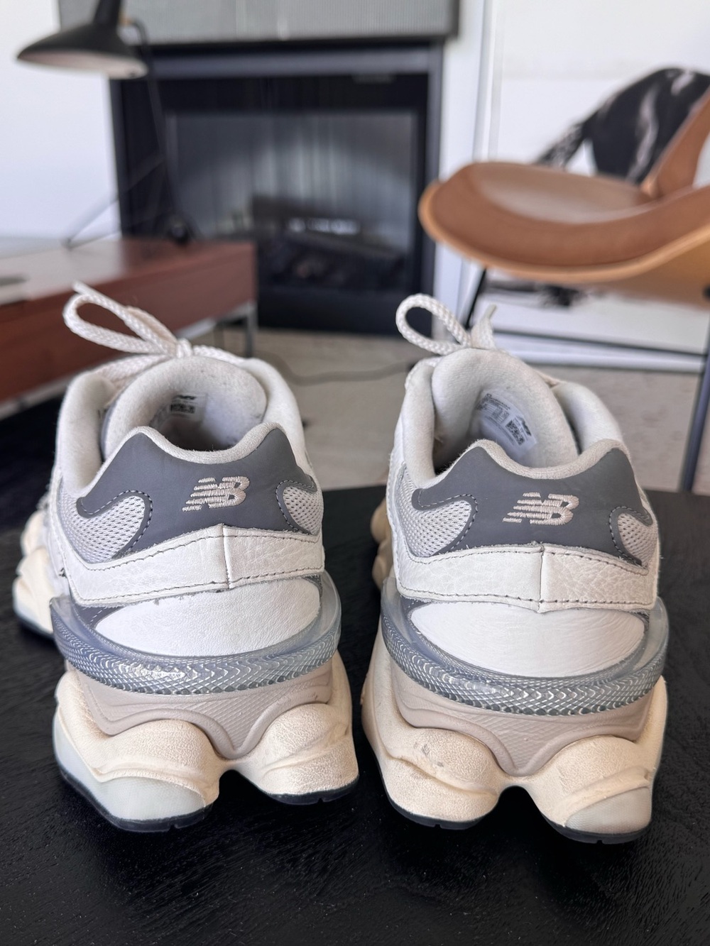 New Balance White and Gray Women's Athletic Sneakers size ze 7,5 - Picture 4 of 7